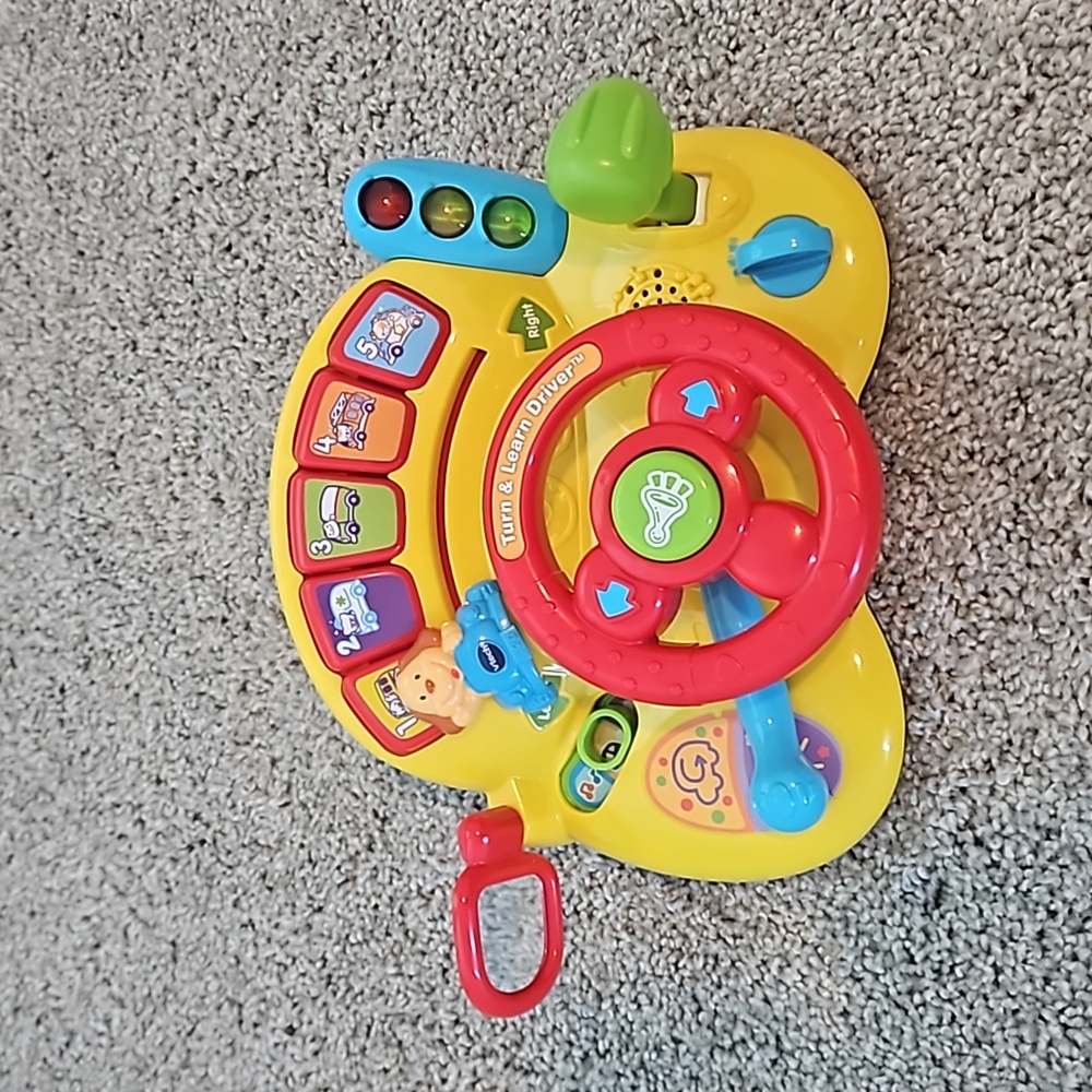 VTech Turn & Learn Driver